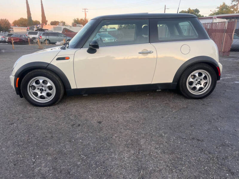 2004 MINI Cooper