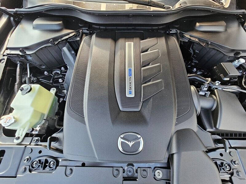 2025 Mazda CX-90 Plug-in Hybrid Premium Sport