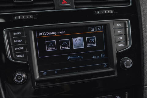 2016 Volkswagen Golf R