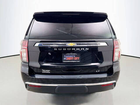 2024 Chevrolet Suburban LT