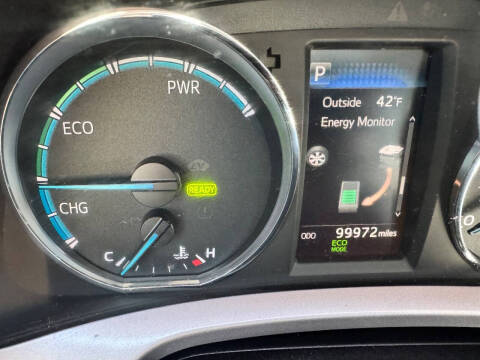 2016 Toyota RAV4 Hybrid XLE