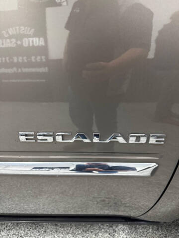 2014 Cadillac Escalade Platinum