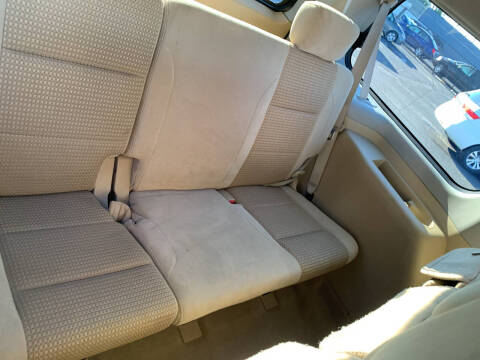 2014 Nissan Armada SV