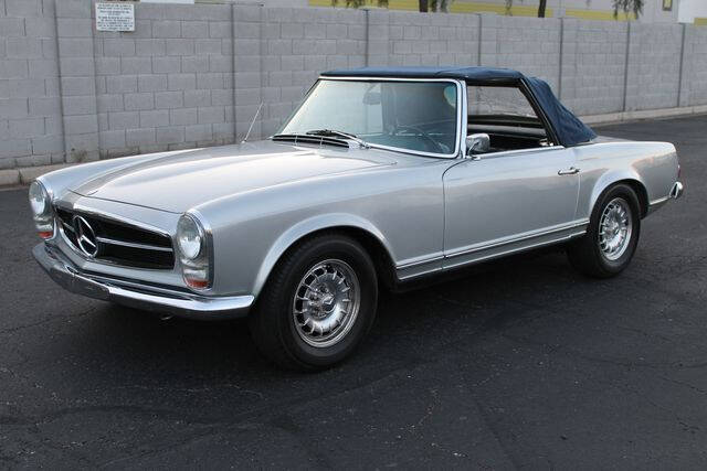 1967 Mercedes-Benz SL-Class 10