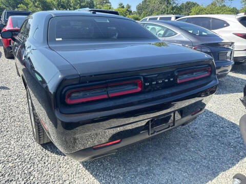 2015 Dodge Challenger SXT