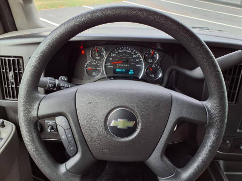 2024 Chevrolet Express LS 3500