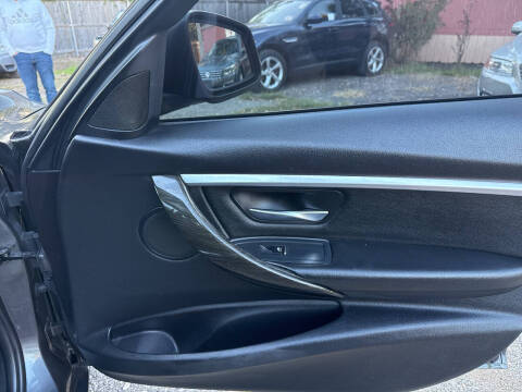 2016 BMW 3 Series 328i