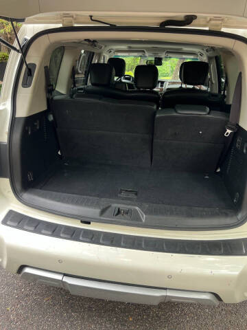 2017 Nissan Armada SL