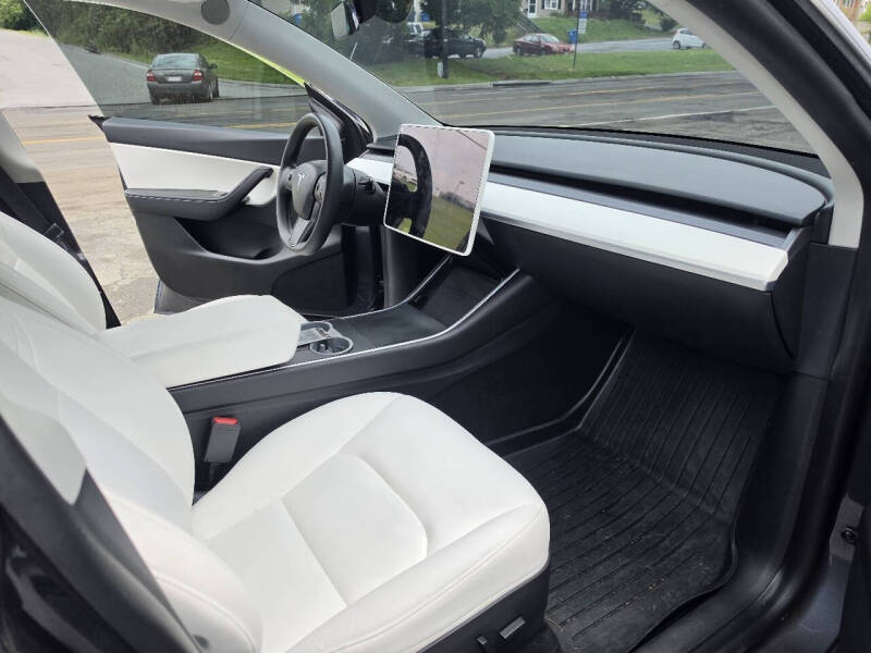 2020 Tesla Model Y Performance