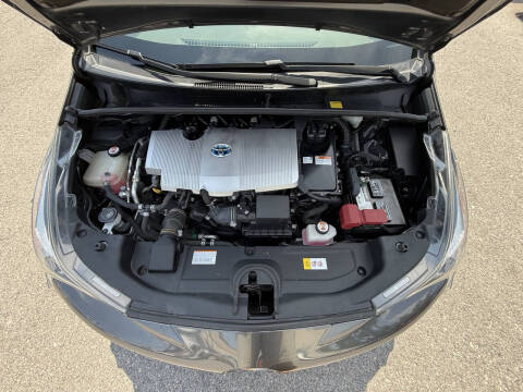 2017 Toyota Prius Two