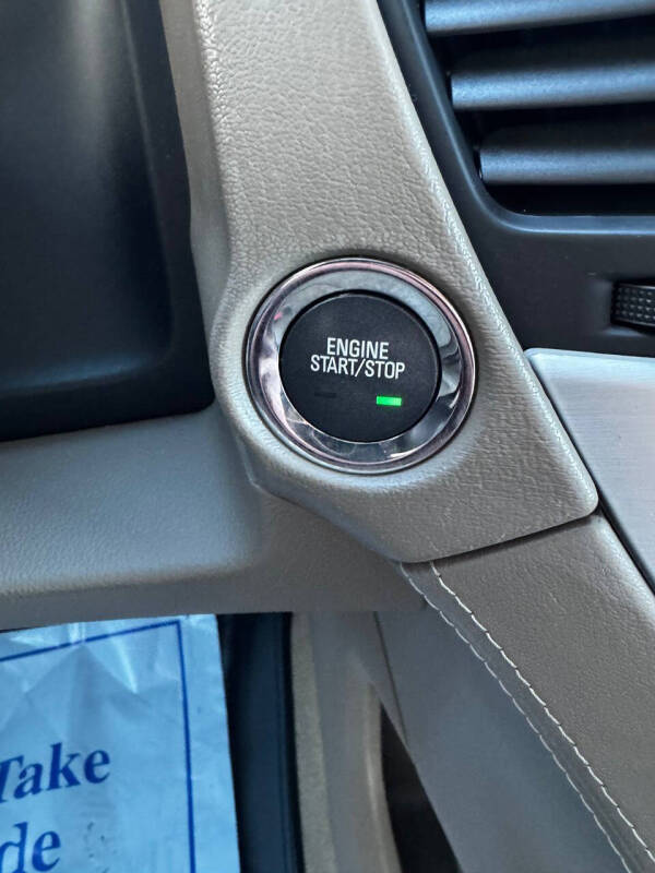 2016 GMC Yukon XL SLT