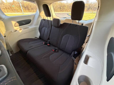 2020 Chrysler Pacifica Touring