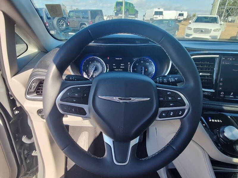 2023 Chrysler Pacifica Limited