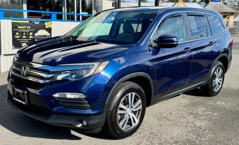 2017 Honda Pilot for sale at Vista Auto Sales in Lakewood WA
