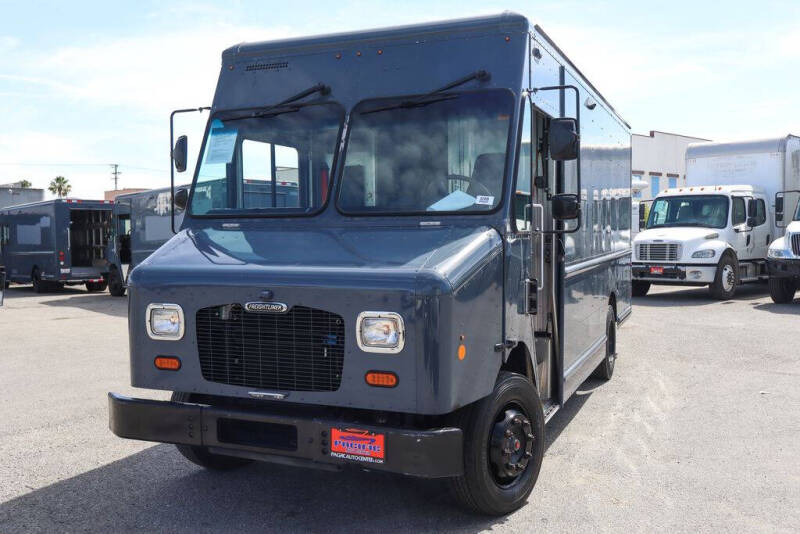 2020 Freightliner MT45 Chassis