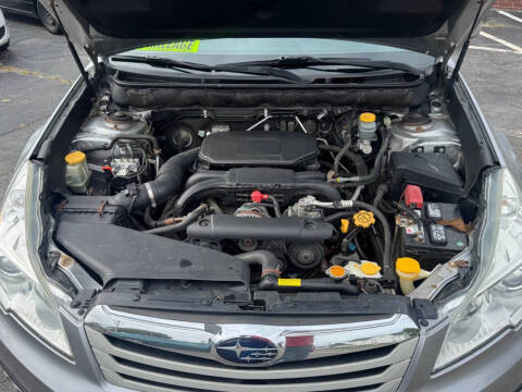 2010 Subaru Outback 2.5i Premium