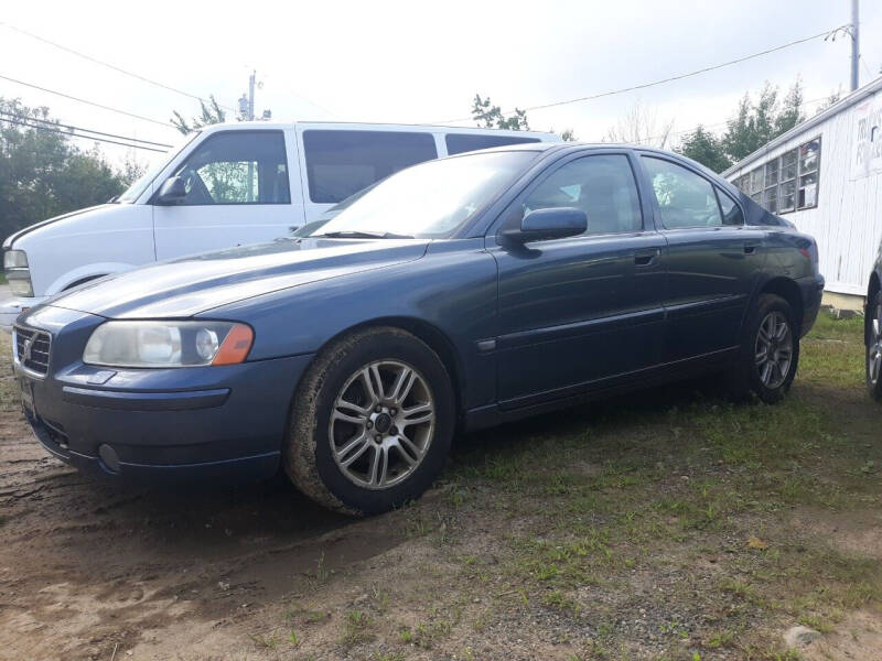 2006 Volvo S60 for sale at Classic Heaven Used Cars & Service in Brimfield MA