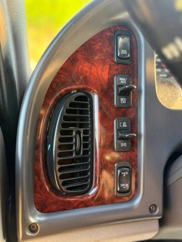 2018 Freightliner M2 106