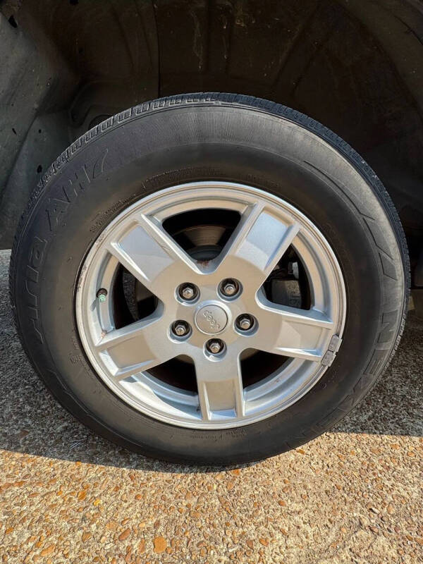 2005 Jeep Grand Cherokee Laredo