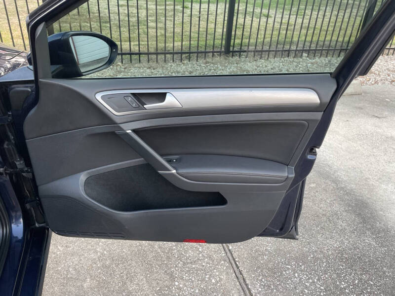 2016 Volkswagen Golf SportWagen TSI SE