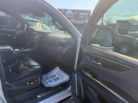 2015 Cadillac Escalade Platinum