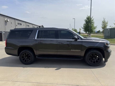 2018 Chevrolet Suburban LT