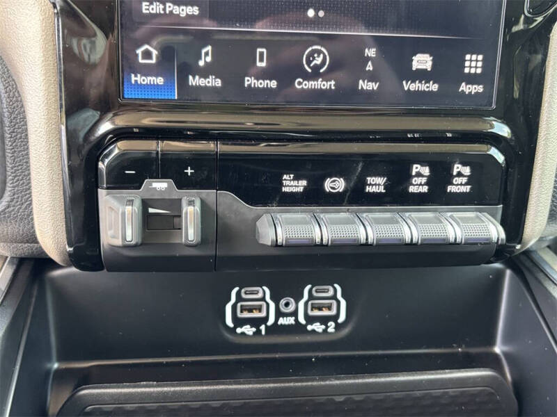 2024 RAM 3500 Laramie