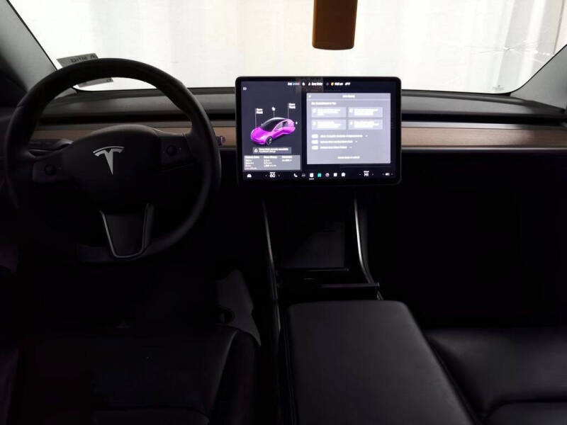 2019 Tesla Model 3 Mid Range