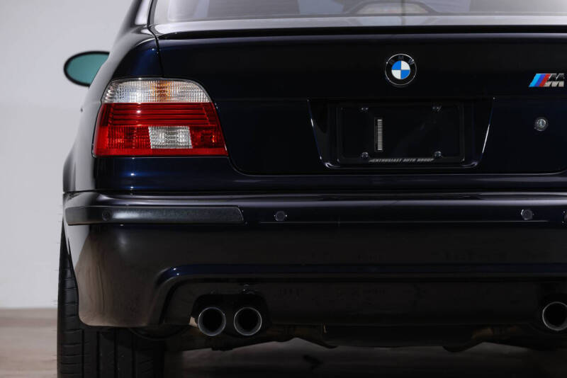 2003 BMW M5