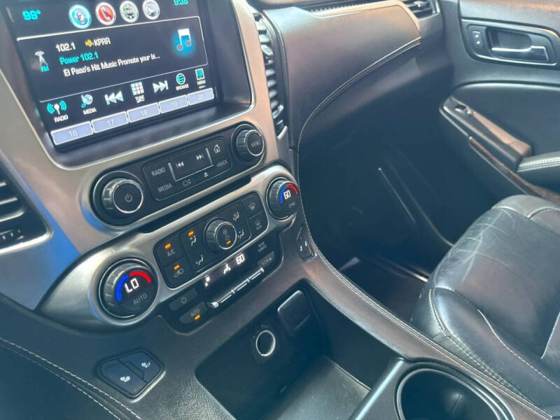 2017 Chevrolet Suburban LT