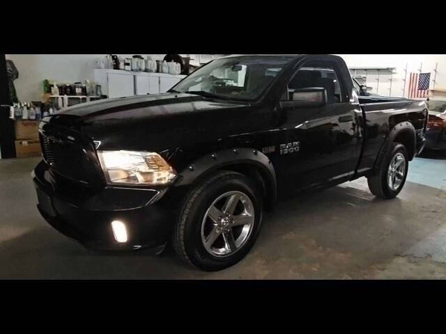 2013 RAM 1500 for sale at Fredy Cars on West 43rd in Houston TX