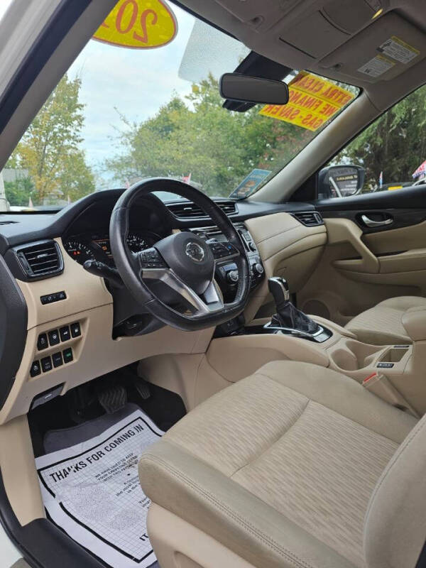 2019 Nissan Rogue SV