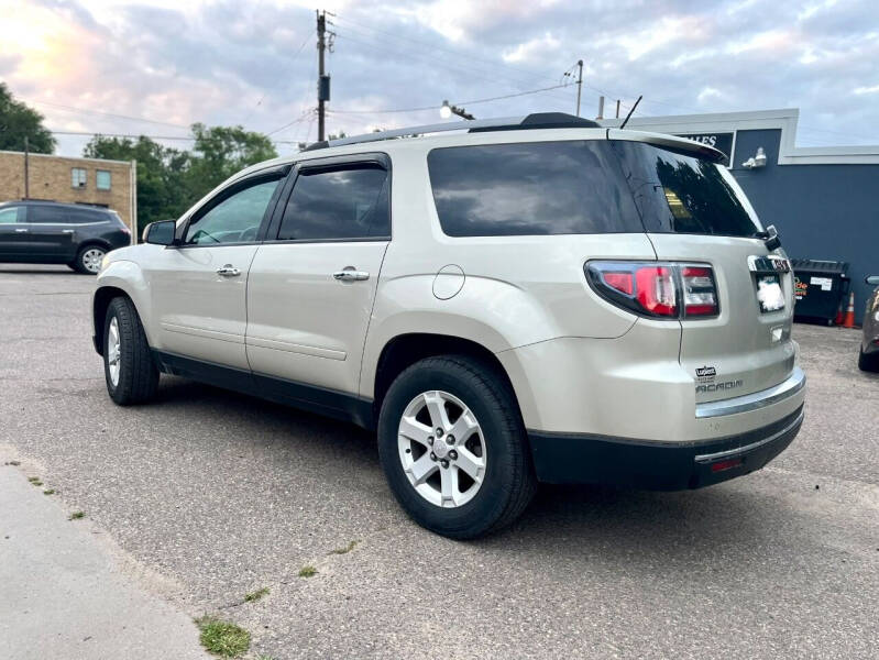 2014 GMC Acadia SLE-2