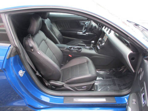 2017 Ford Mustang EcoBoost Premium