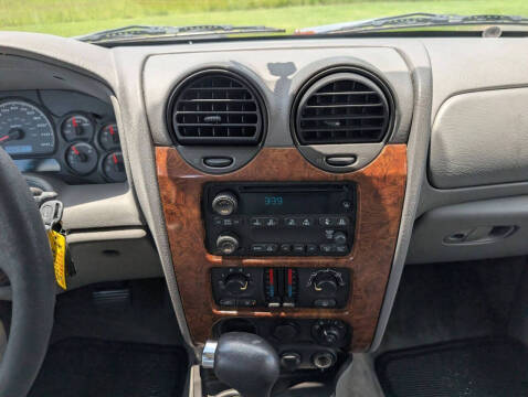 2005 Isuzu Ascender S 5 Passenger