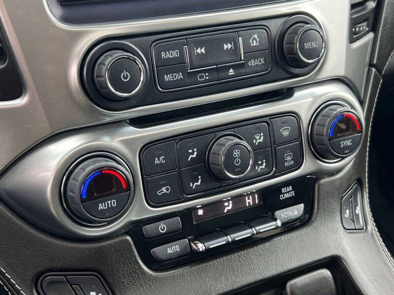 2019 Chevrolet Suburban LT