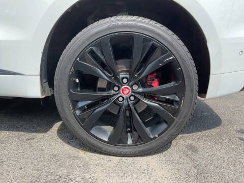 2019 Jaguar F-PACE S