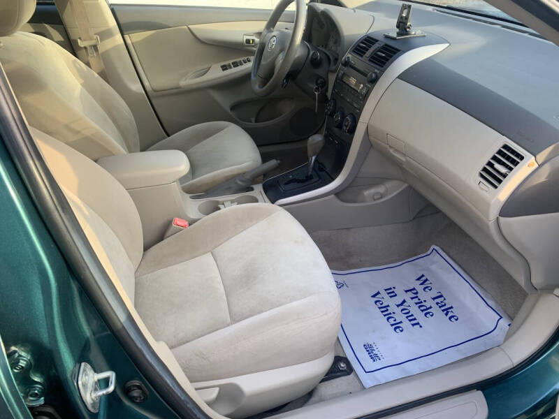 2009 Toyota Corolla LE