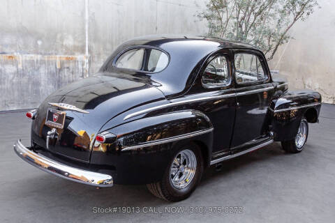 1948 Ford Super Deluxe