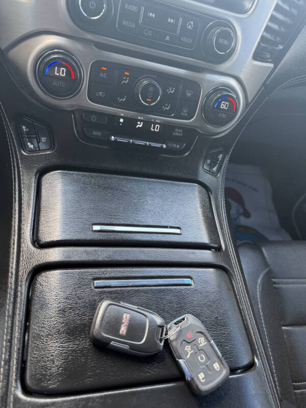2016 GMC Yukon Denali