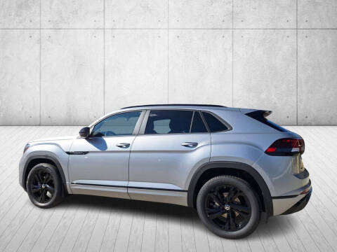 2026 Volkswagen Atlas Cross Sport SEL R-Line Black 4Motion