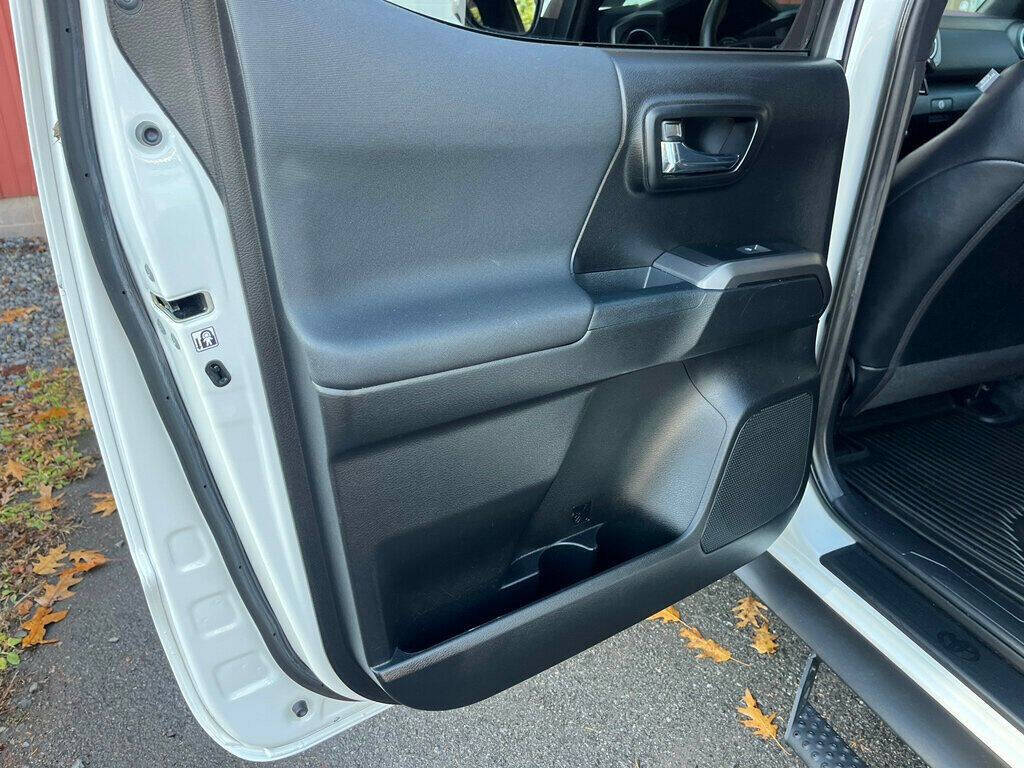 2018 Toyota Tacoma 47