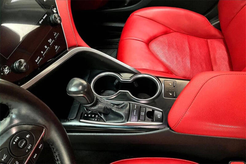 2018 Toyota Camry XSE V6