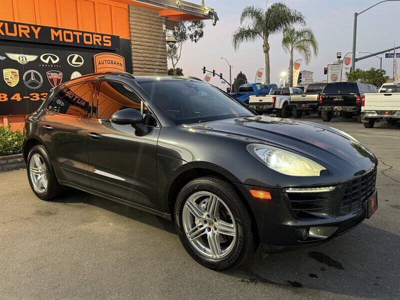 2017 Porsche Macan S
