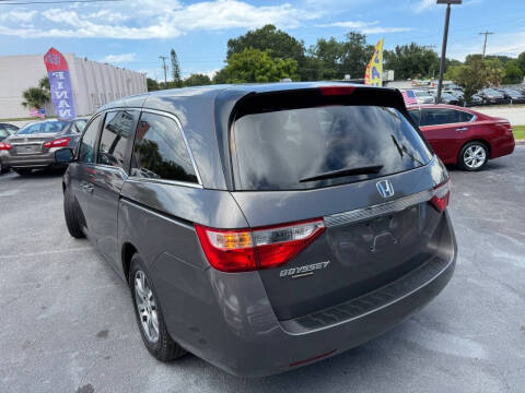 2011 Honda Odyssey EX-L w/DVD