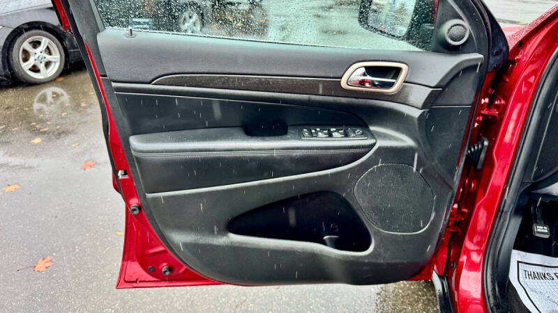 2015 Jeep Grand Cherokee Laredo