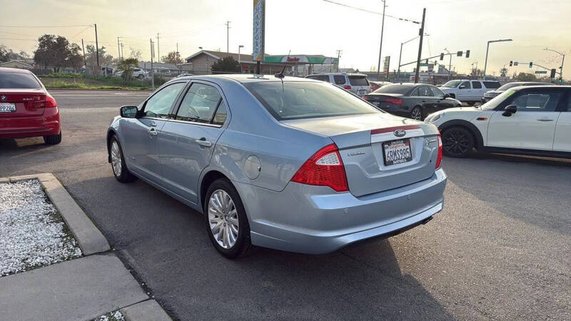 2011 Ford Fusion Hybrid