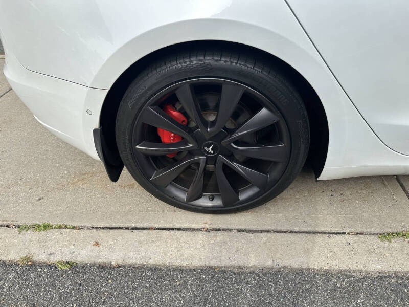 2020 Tesla Model 3 Performance