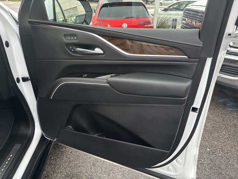 2023 Cadillac Escalade Sport Platinum