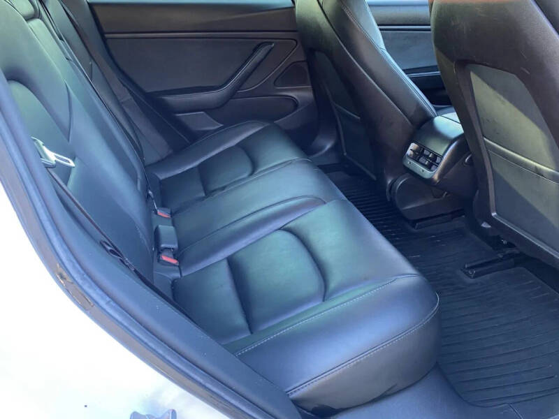 2019 Tesla Model 3 Standard Range Plus